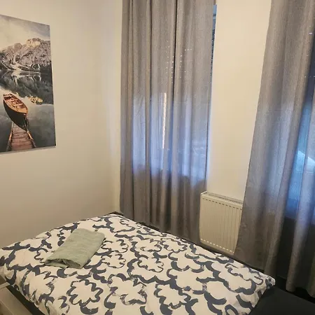 Work And 50qm 2 Betten Kueche Und Badezimmer *