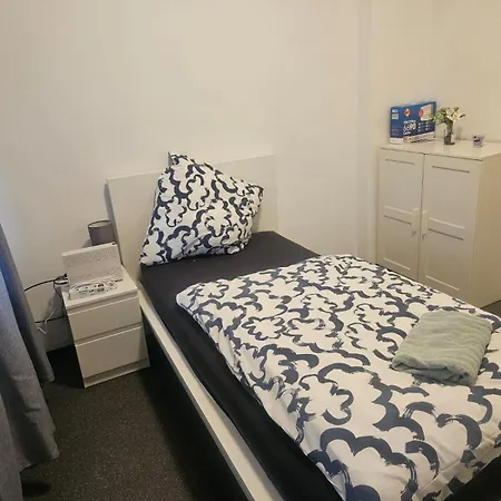 Apartment Work And 50qm 2 Betten Kueche Und Badezimmer