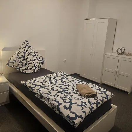 Work And 50qm 2 Betten Kueche Und Badezimmer *