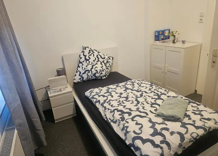 Lejlighed Work And 50qm 2 Betten Kueche Und Badezimmer