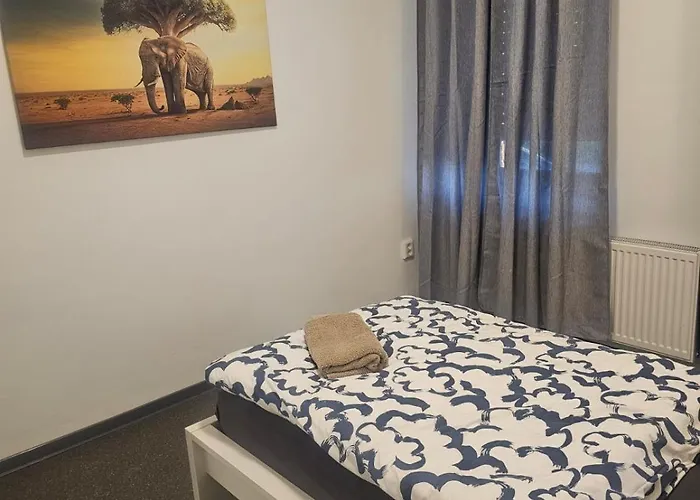 Work And 50qm 2 Betten Kueche Und Badezimmer